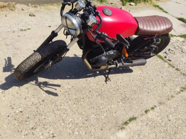 1986 Suzuki GSX 400 - Reserved (1/1)