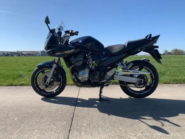 Bouwjaar onbekend Suzuki Bandit 1200 - € 2.950 · Bieden (1/1)