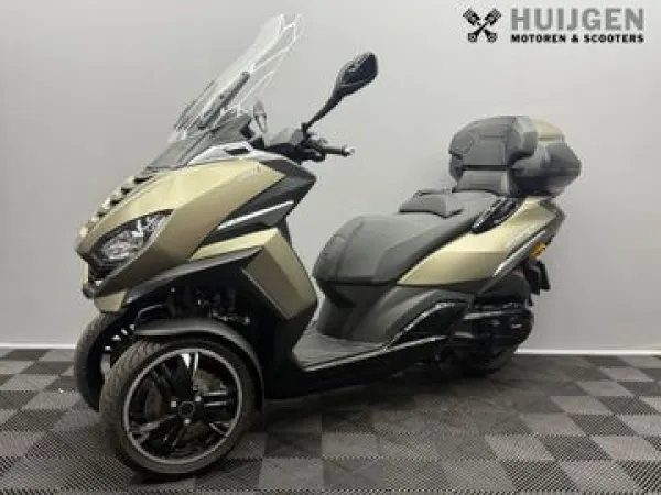 2025 Peugeot Metropolis 400 Sw - €10,749 (1/1)