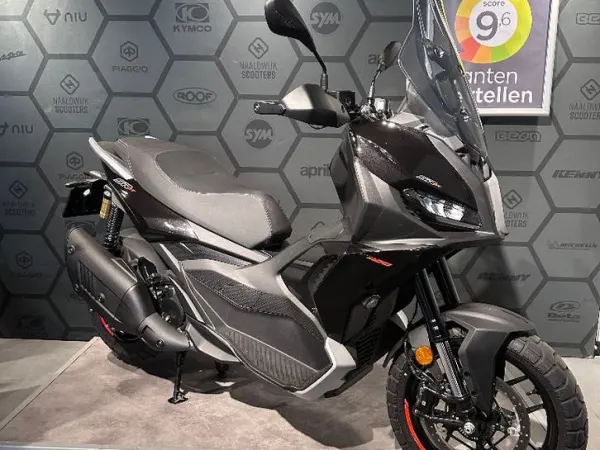 2026 Aprilia SR GT 400 - € 6.995 (1/1)