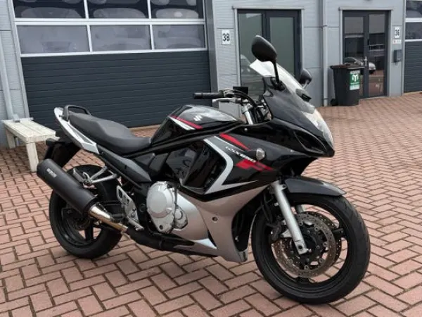 Year unknown Suzuki GSX 650 - €2,500 (1/1)