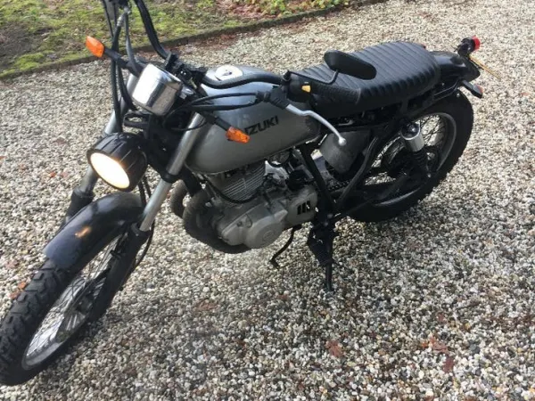 1999 Suzuki TU 250 - € 1.000 · Bieden (1/1)