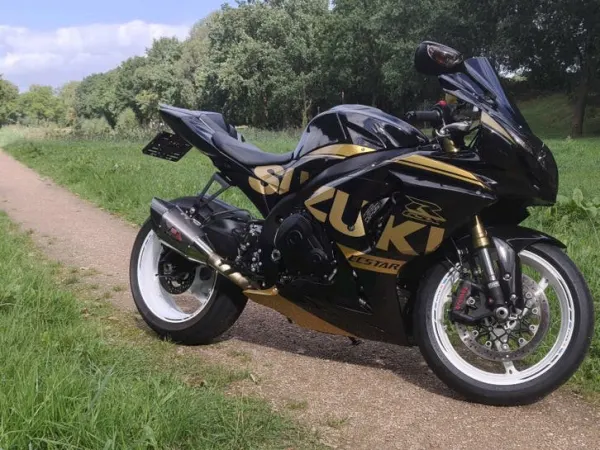 Year unknown Suzuki GSX-R 1000 - €10,500 (1/1)