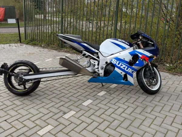 2002 Suzuki GSX-R 1000 - €4,750 · Bidding (1/1)