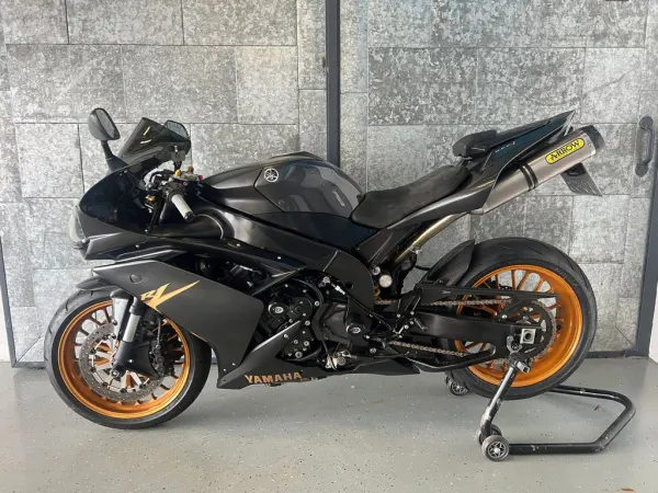 2007 Yamaha R1 - € 8.250 (1/1)