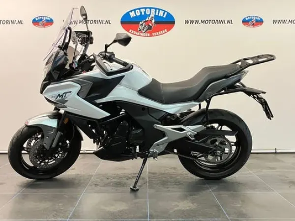 Year unknown Cfmoto 700MT (bj 2025) 3,935 km - €6,250 · Bidding (1/1)