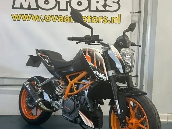 2013 KTM 390 Duke (bj 2013) 821 km - € 3.250 (1/1)