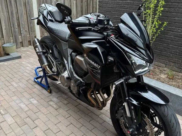 Year unknown Kawasaki Z 800 - Bidding (1/1)