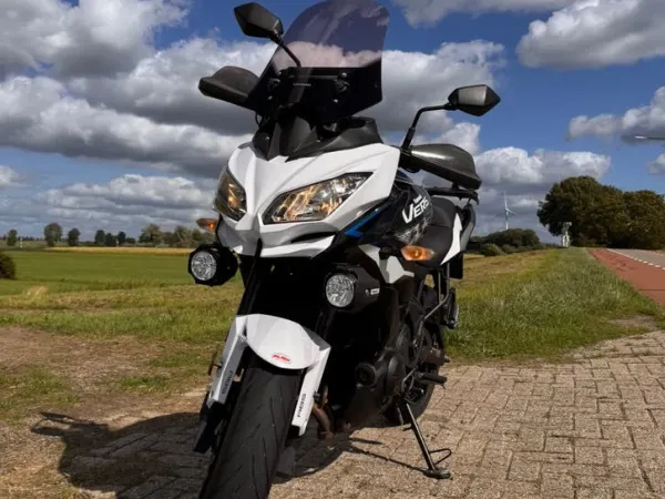 Bouwjaar onbekend Kawasaki Versys 650 - € 6.950 · Bieden (1/1)