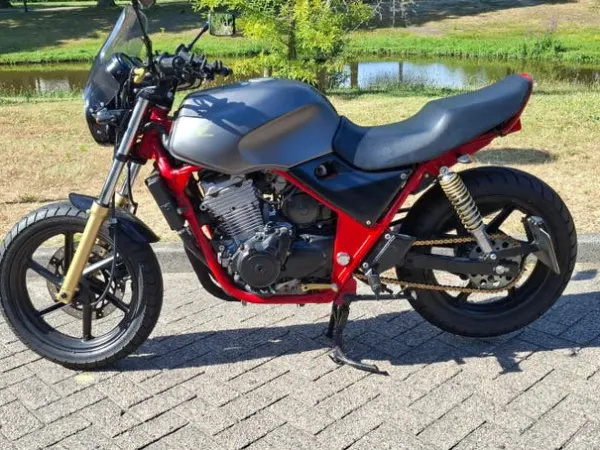 1996 Honda CB500 - € 1.950 · Bieden (1/1)