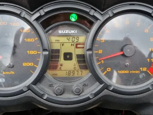 Bouwjaar onbekend Suzuki V-Strom 650-Klaar Voor avontuur! - € 4.000 (1/1)