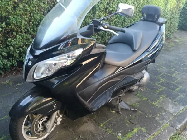 2007 Suzuki Burgman 400 - €1,799 · Bidding (1/1)