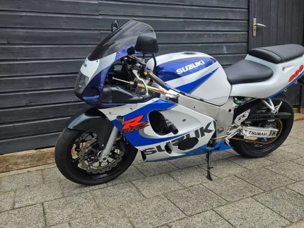 Year unknown Suzuki Srad 600cc. - €2,250 · Bidding (1/1)
