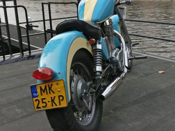 Bouwjaar onbekend Suzuki Savage 650cc Custom Chopper - € 1.550 · Bieden (1/1)