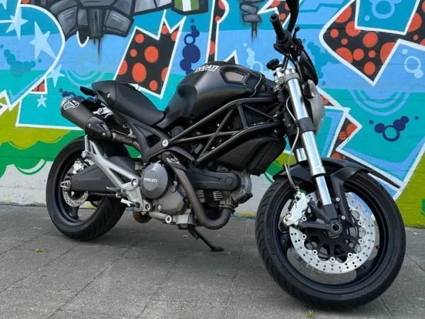 Bouwjaar onbekend Ducati Monster 696 uit 2008 Inclusief Originele Uitlaten - € 3.500 (1/1)