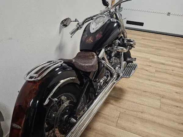 2020 Yamaha XV 1600 - € 5.000 (1/1)