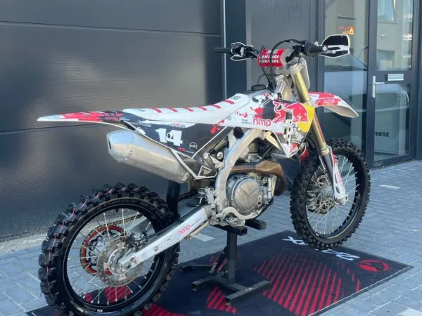 2026 Honda CRF 450 - €6,325 · Bidding (1/1)