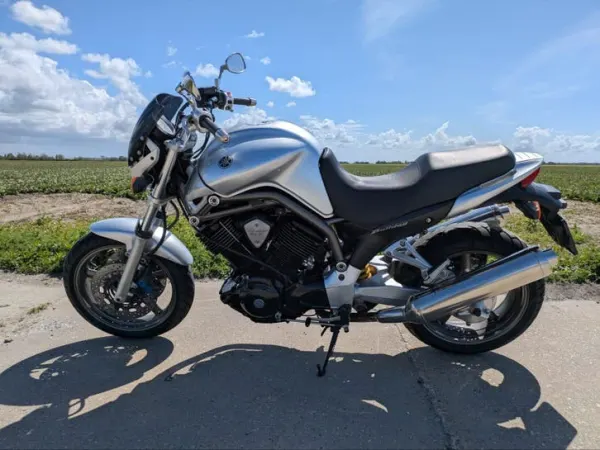 Bouwjaar onbekend Yamaha BT 1100 Bulldog - € 2.800 · Bieden (1/1)