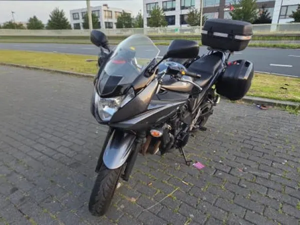Bouwjaar onbekend Suzuki Bandit 650 - € 2.999 · Bieden (1/1)