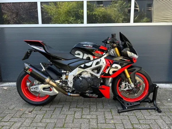 2021 Aprilia Tuono V4 Factory 2021 - €16,250 (1/1)