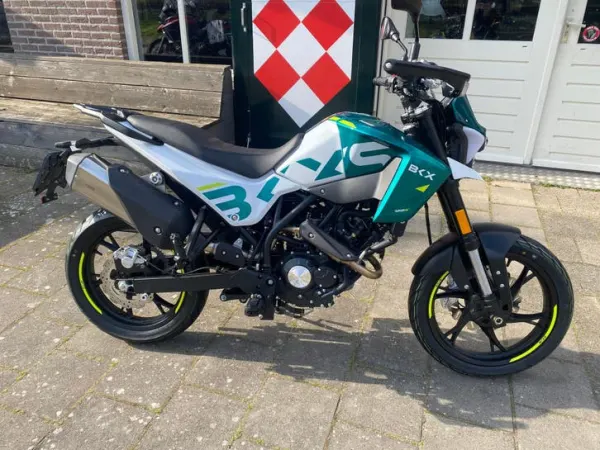 2026 Benelli BKX 125 S ABS A1 (bj 2026) - € 4.299 (1/1)