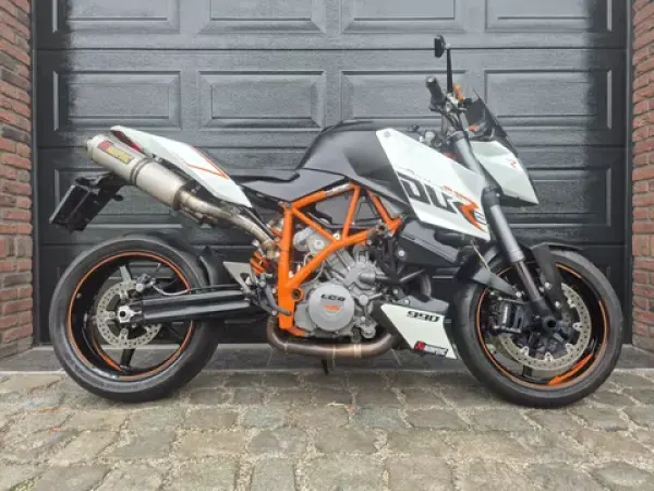 2013 KTM Superduke 990R Akrapovic 990 R Zeer Netjes (bj 2013) - € 6.290 (1/1)