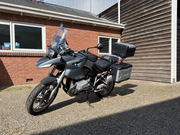2006 BMW R1200GS. Lage km Stand - €6,000 · Bidding (1/1)