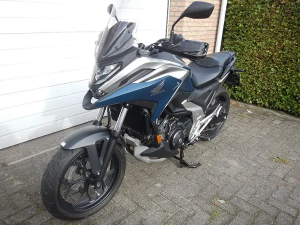 2023 Honda NC750X - €7,300 · Bidding (1/1)
