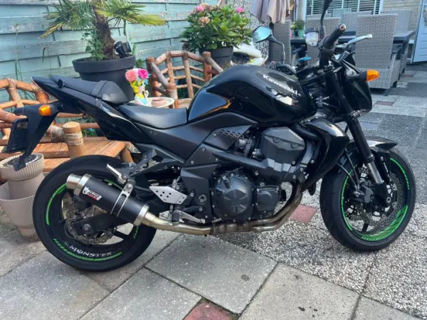 Year unknown Kawasaki Z 750 - €3,850 · Bidding (1/1)