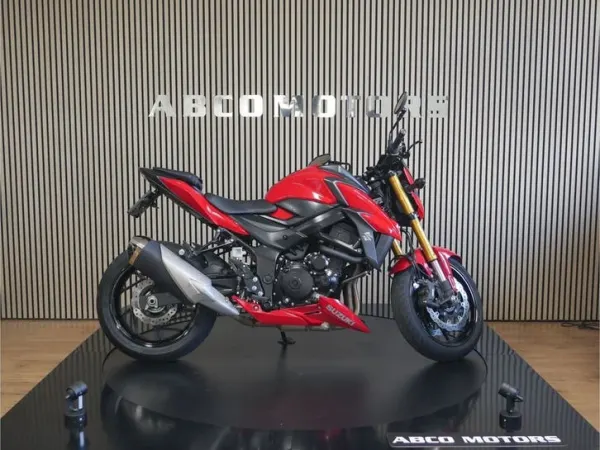 Bouwjaar onbekend Suzuki GSX-S 750 A (bj 2018) 16,792 km - € 7.200 · Bieden (1/1)