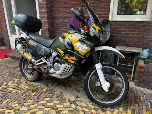 Bouwjaar onbekend Honda XRV 750 Africa Twin - Gereserveerd (1/1)