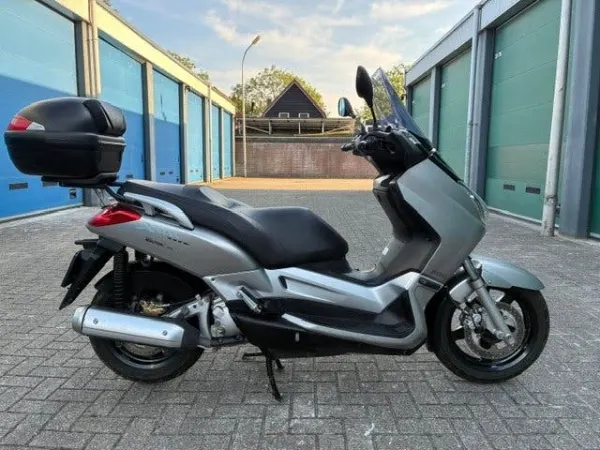 2006 Yamaha X Max 250 - € 1.950 (1/1)