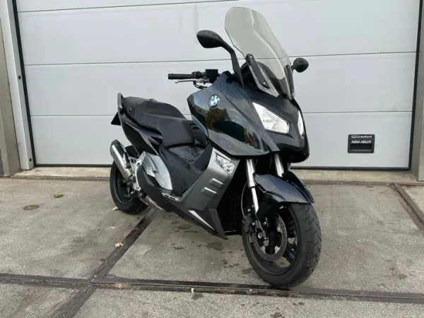 2012 BMW C600 Sport met Akrapovic - €6,000 (1/1)