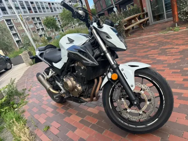 2018 Honda CB500F 2018 | SC Project | 33.XXX km | Nette Staat - € 4.895 · Bieden (1/1)