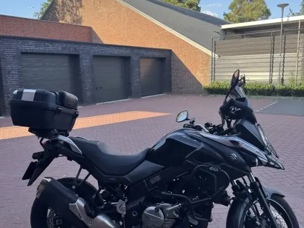 2017 Suzuki V-Strom 650 - € 6.950 (1/1)