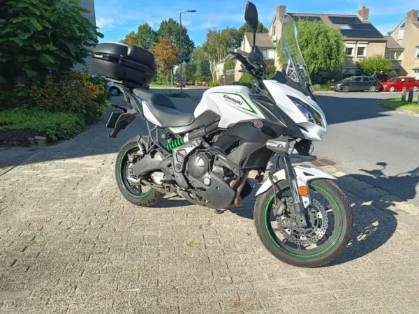 2018 Kawasaki Versys 650 - € 5.600 · Bieden (1/1)