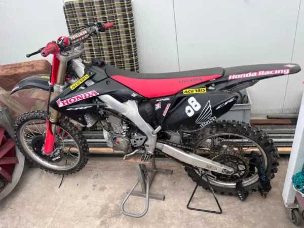 Year unknown Honda CRF 250 - €2,750 · Bidding (1/1)
