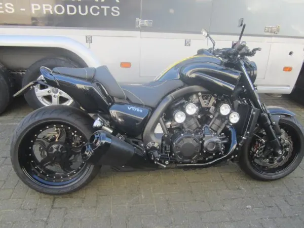 2009 Yamaha Anniversary v-Max 1700 - €31,500 (1/1)