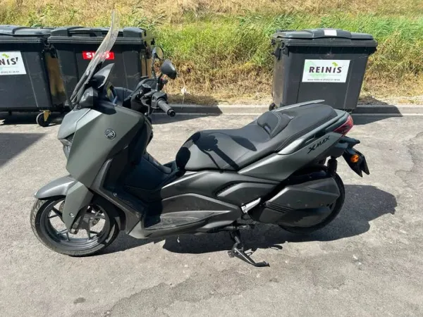 2026 Yamaha Xmax 300 - € 6.950 (1/1)