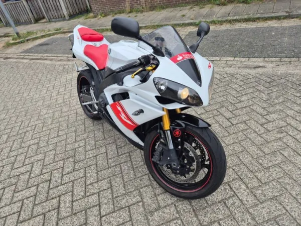 2007 Yamaha R1 2007-Goed onderhouden, Lage km Stand - Prijs op aanvraag (1/1)