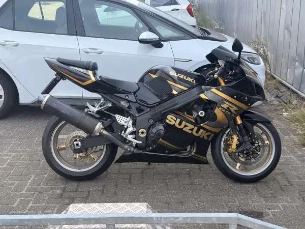 2004 Suzuki GSX-R 1000 - €5,650 (1/1)