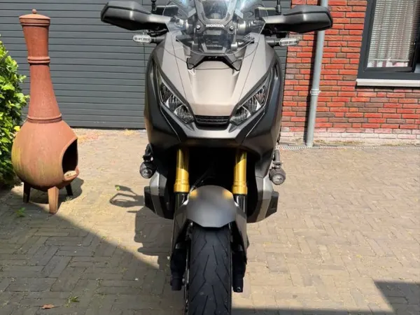 Year unknown Honda X-ADV - €7,490 · Bidding (1/1)