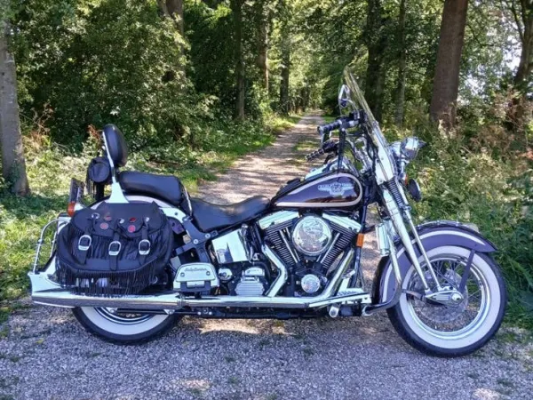 1998 Harley-Davidson Heritage Springer - € 17.950 (1/1)