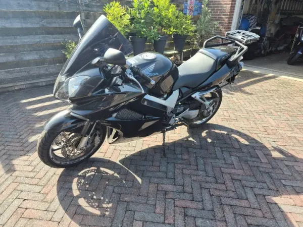 2007 Honda VFR 800 - Bieden (1/1)