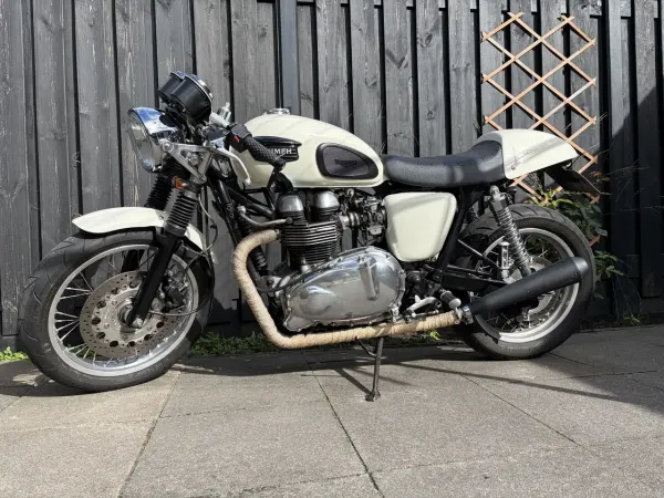 2004 Triumph Thruxton - €5,000 (1/1)