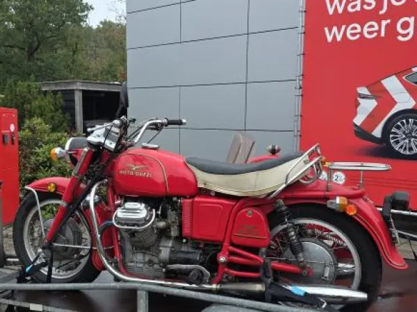 1973 Moto Guzzi V7 Special - € 10.750 (1/1)