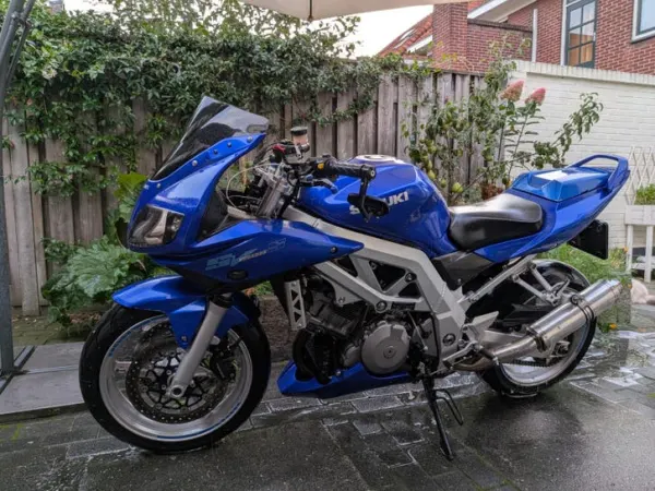 2005 Suzuki SV 1000 - € 2.999 · Bieden (1/1)