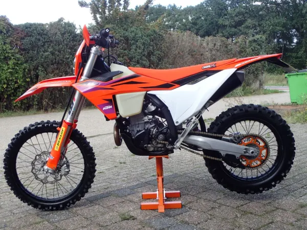 2024 KTM 500 EXC 2024 ! Slechts - € 9.800 (1/1)