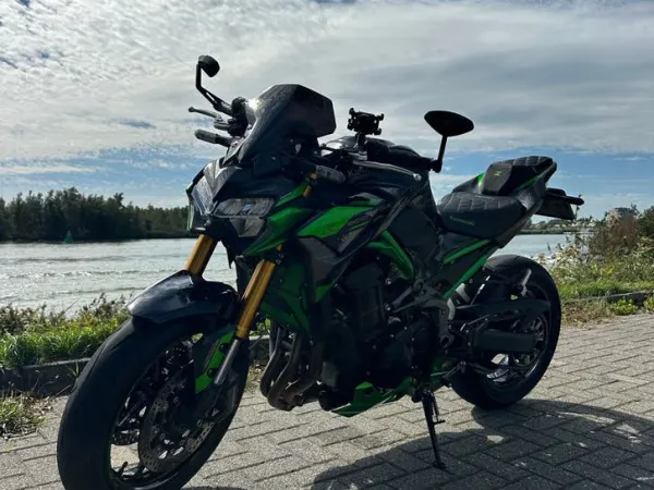 Year unknown Kawasaki Z900 SE 2024 - €10,400 · Bidding (1/1)