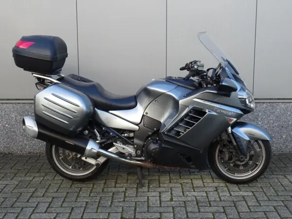 2010 Kawasaki GTR 1400 - € 3.945 (1/1)